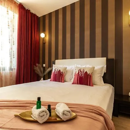 Mima Comfort, Free Guarded Private Parking And Gym * Bucharest