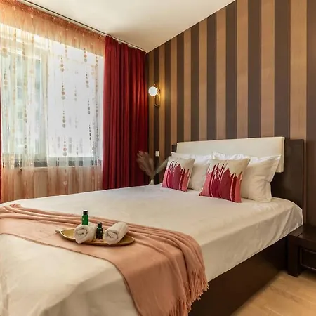 Mima Comfort, Free Guarded Private Parking And Gym * Bucharest