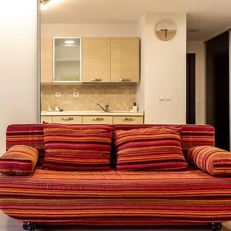 Mima Comfort, Free Guarded Private Parking And Gym * Bucureşti